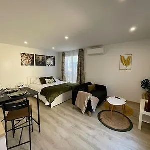  Appartement 27m² Sur La Cote Pavee Avec Parking Prive France